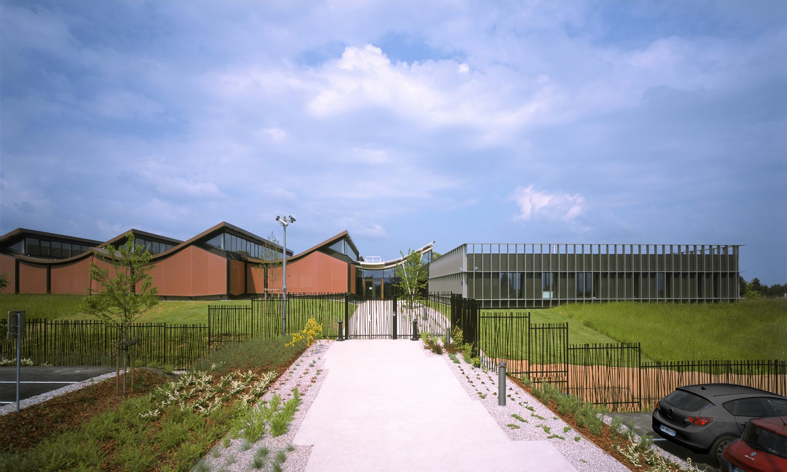 JFS_Jean-Francois-SCHMIT-architectes_maroquinerie-Iseroise-11